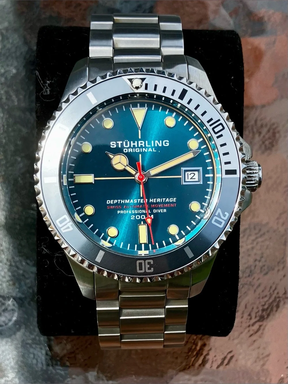 Stuhrling Depthmaster Heritage Automatic – Teal Dial - Dive watch